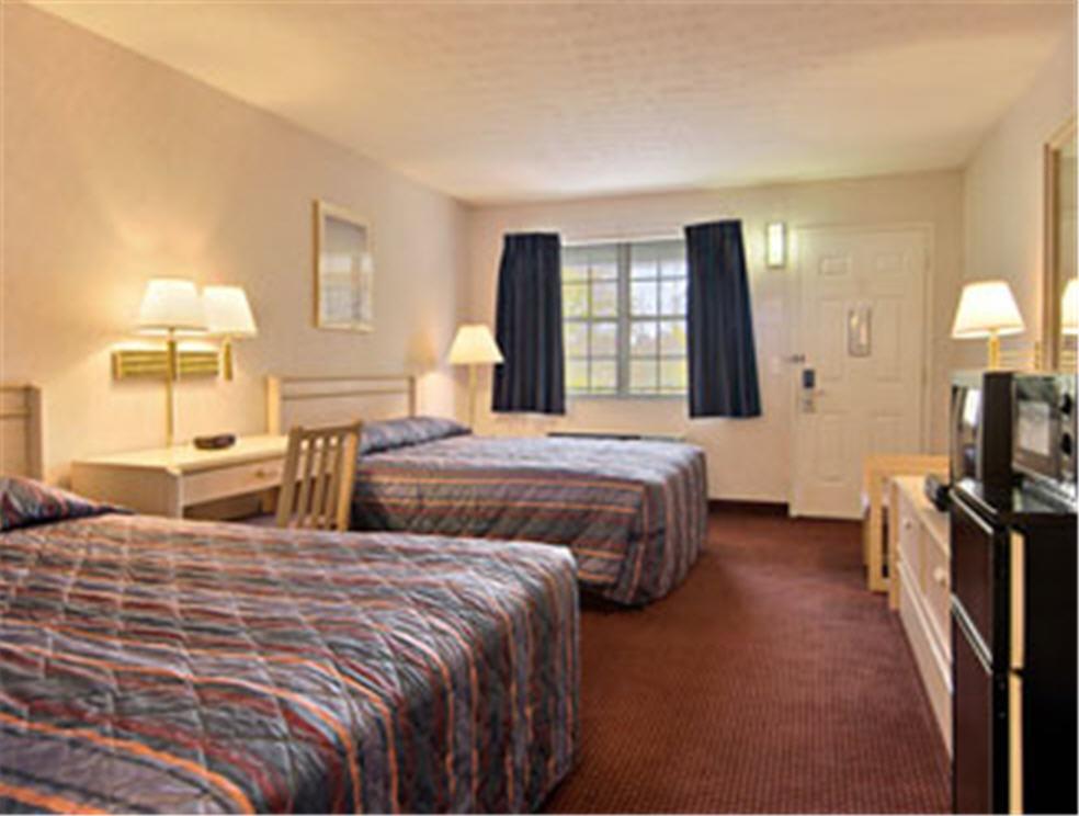 Days Inn Macedonia Room photo